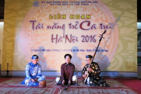 Liên hoan tài năng trẻ ca trù Hà Nội 2016 (11.11.2016)