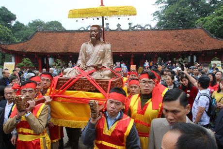The 345th Birth Anniversary and the Handing-over Ceremony of statue of Ph.Dr. Nguyễn Quý Ân(1673-1722)  at Văn Miếu-Quốc Tử Giám.